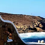 Mykonos Athanasia Seaview Oasis By The Port Apartman